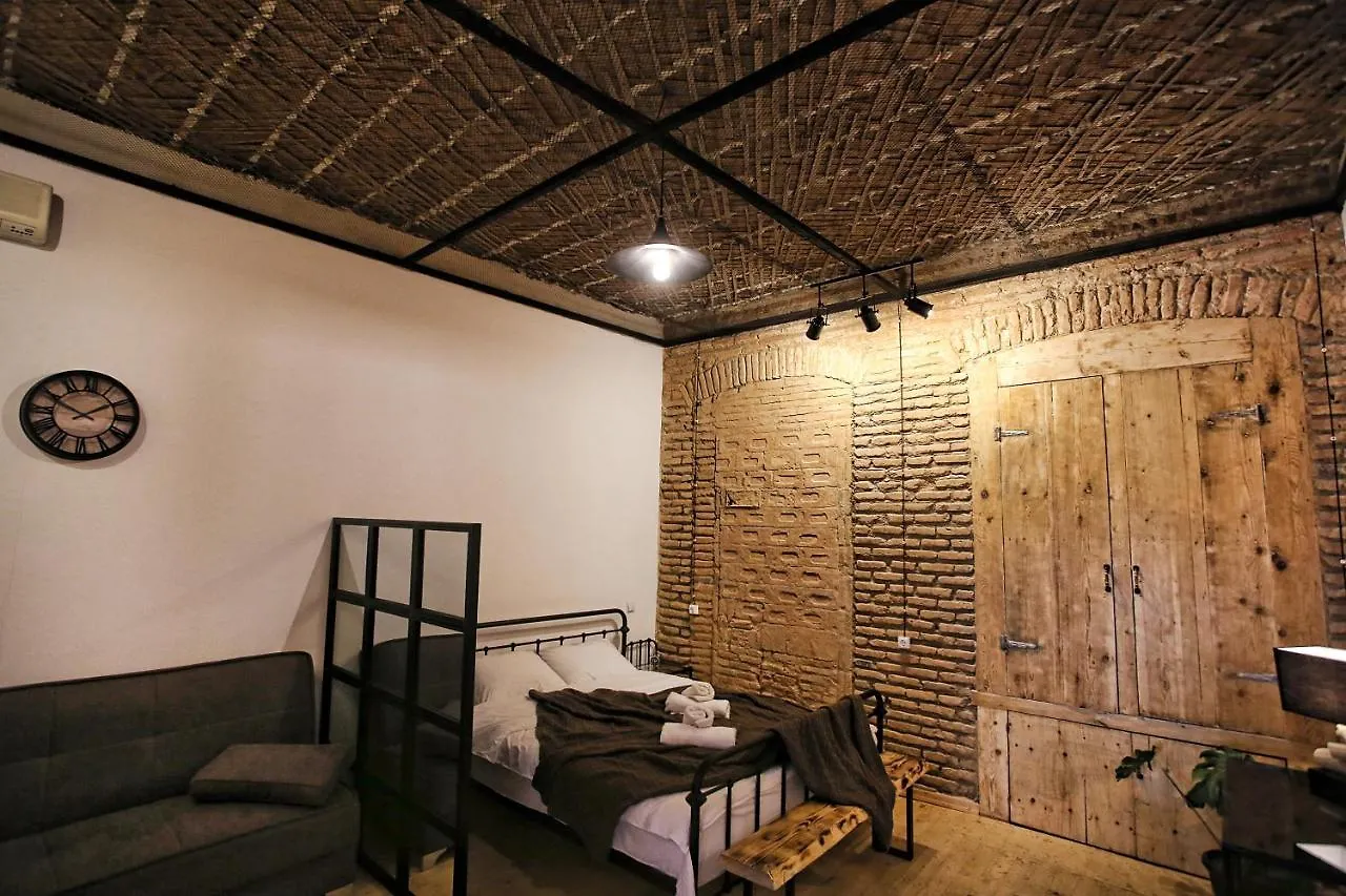 Chrono Room تبليسي 0*,